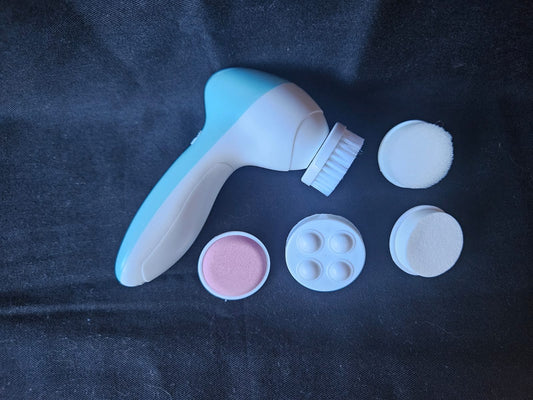 Electric facial cleanser