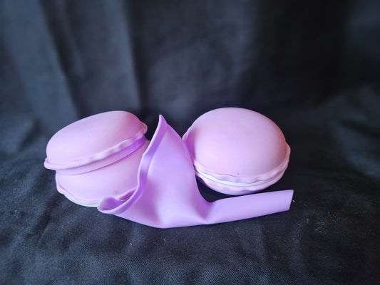 Travel urinal for ladies